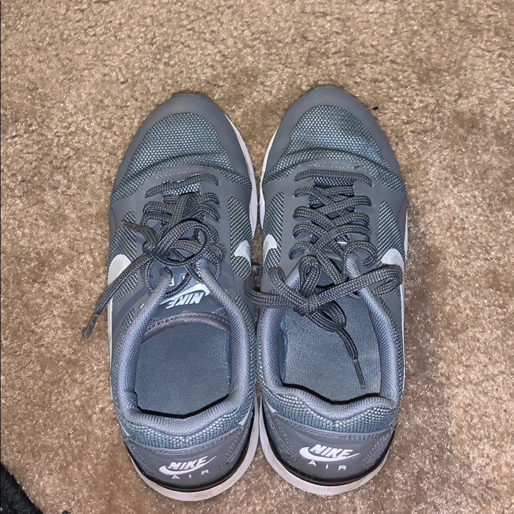 Nike air